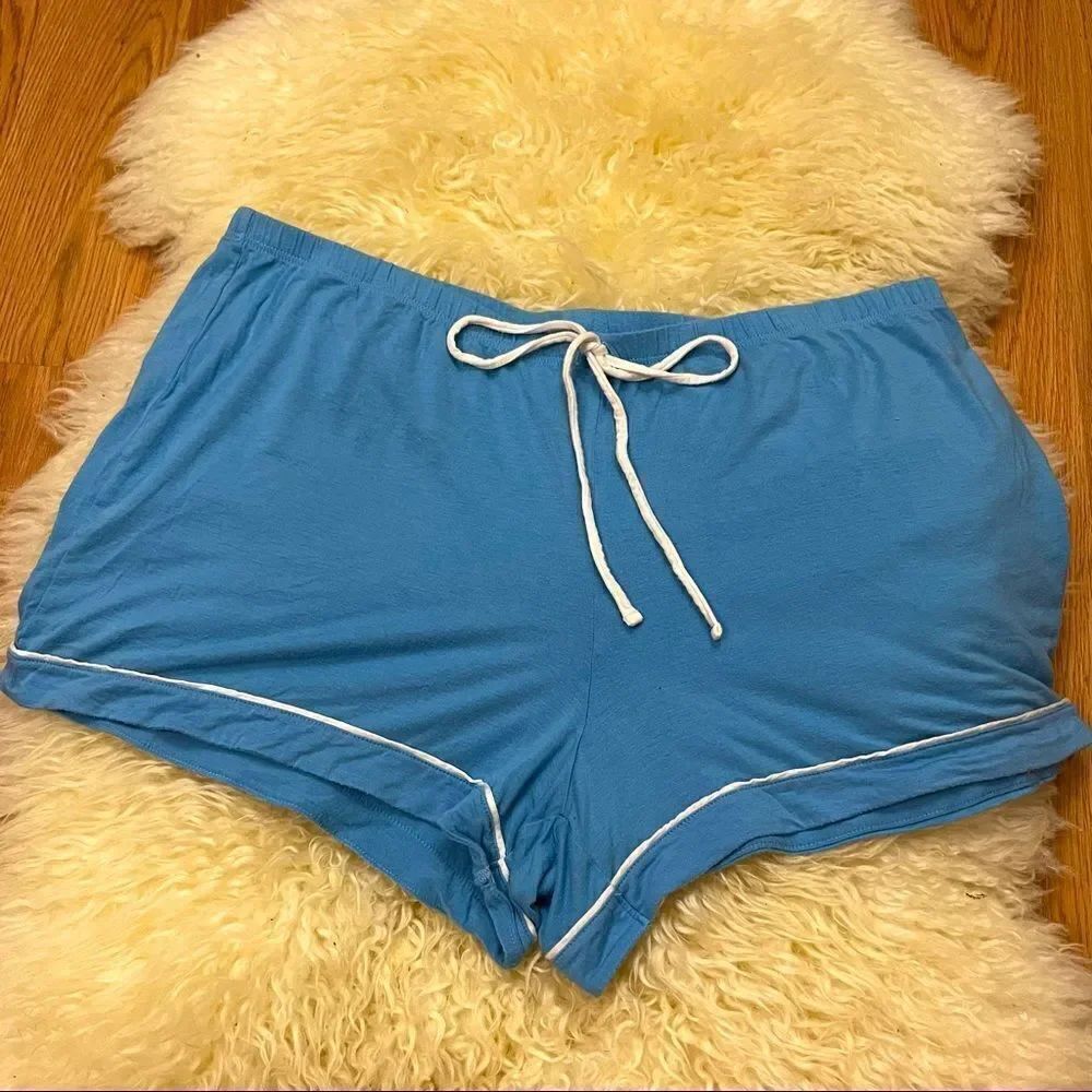 Victoria’s Secret Blue Lounge Shorts Stretch Jersey L